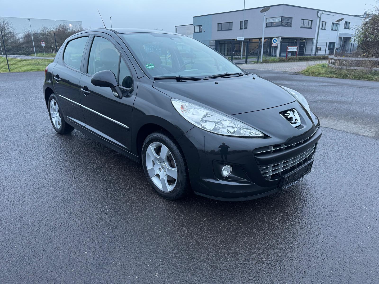 PEUGEOT 207